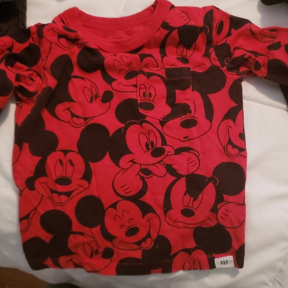 Mickey top